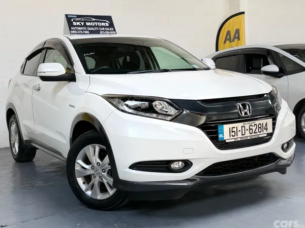 Honda Vezel Estate, Petrol Hybrid, 2015, White