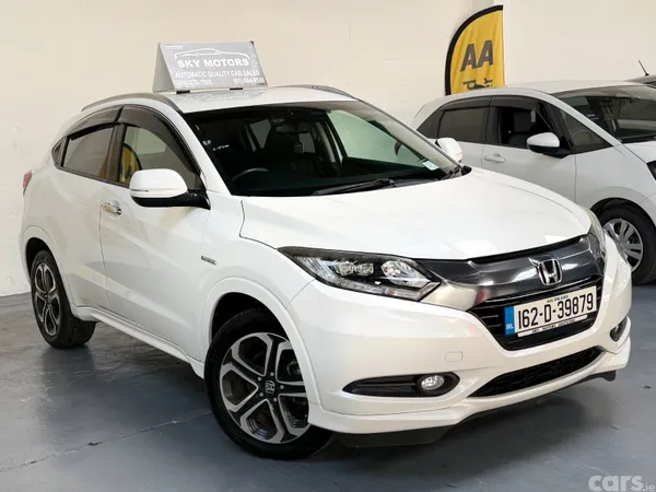 Honda Vezel Estate, Petrol Hybrid, 2016, White