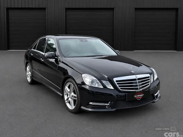 Mercedes-Benz E-Class , Petrol, 2013, Black
