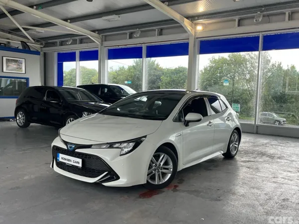 Toyota Corolla Hatchback, Petrol Hybrid, 2019, White