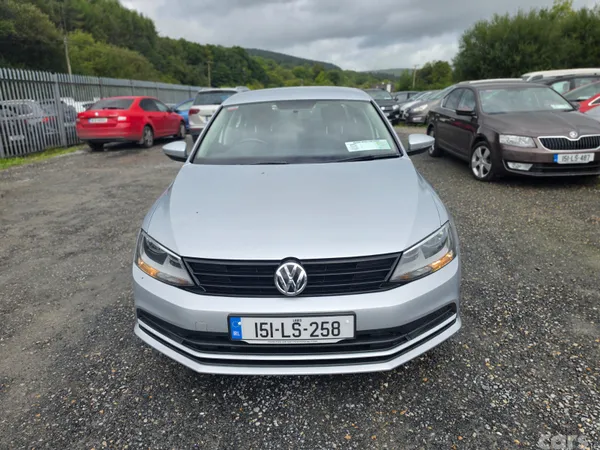 Volkswagen Jetta Saloon, Diesel, 2015, Silver