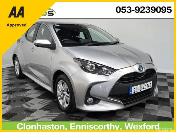 Toyota Yaris Hatchback, Petrol Hybrid, 2023, Grey