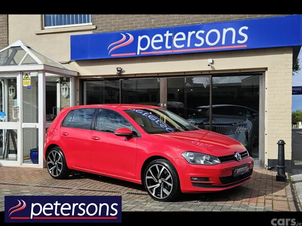 Volkswagen Golf Hatchback, Diesel, 2015, Red