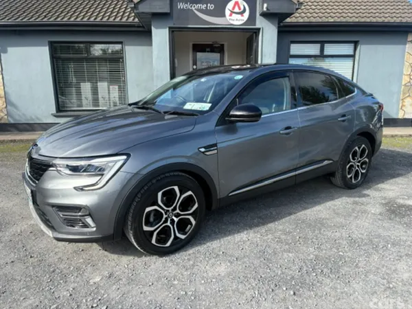 Renault Arkana Hatchback, Petrol, 2023, Grey