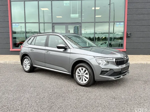 Skoda Kamiq Hatchback, Petrol, 2025, Grey