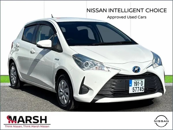 Toyota Vitz Hatchback, Petrol Hybrid, 2019, White