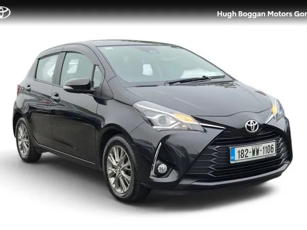 Toyota Yaris Hatchback, Petrol, 2018, Black