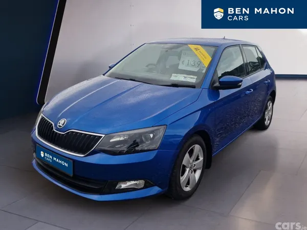 Skoda Fabia Hatchback, Petrol, 2017, Blue