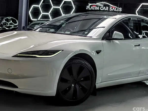 Tesla Model 3 Saloon, Electric, 2024, White