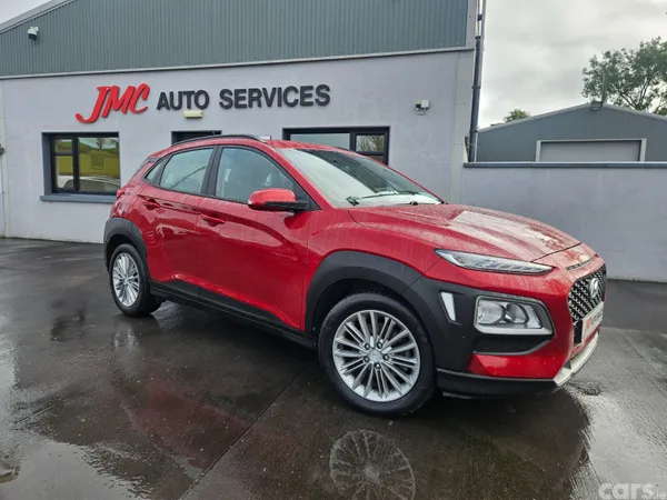 Hyundai KONA Hatchback, Petrol, 2019, Red