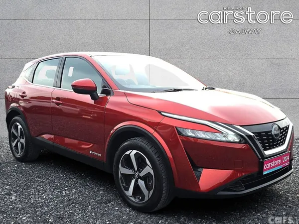 Nissan Qashqai MPV, Petrol, 2024, Red