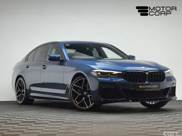 BMW 5-Series Saloon, Petrol Plug-in Hybrid, 2021, Blue