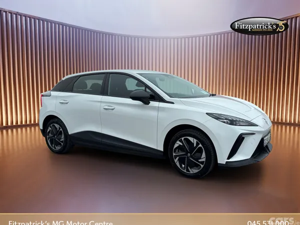 MG MG4 Hatchback, Electric, 2023, White