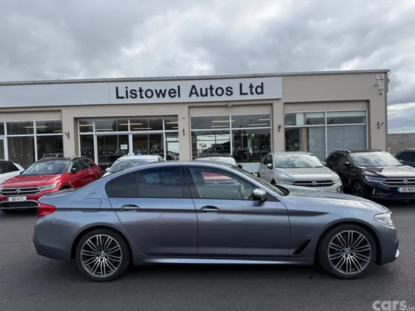 BMW 5-Series Saloon, Petrol Plug-in Hybrid, 2020, Grey
