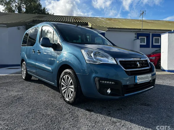 Peugeot Partner MPV, Diesel, 2017, Blue