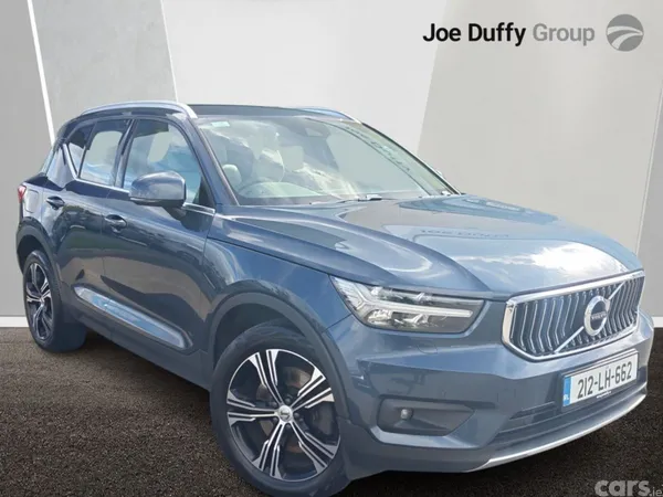 Volvo XC40 Estate, Petrol Plug-in Hybrid, 2021, Blue
