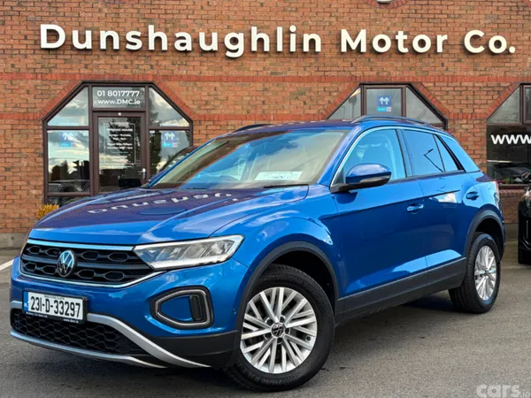 Volkswagen T-Roc SUV, Petrol, 2023, Blue