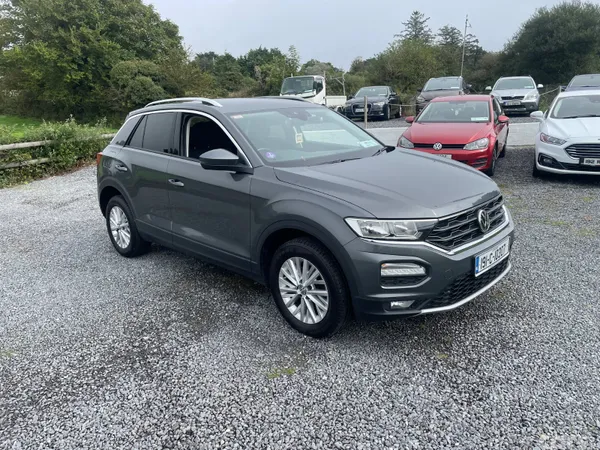 Volkswagen T-Roc SUV, Petrol, 2019, Silver