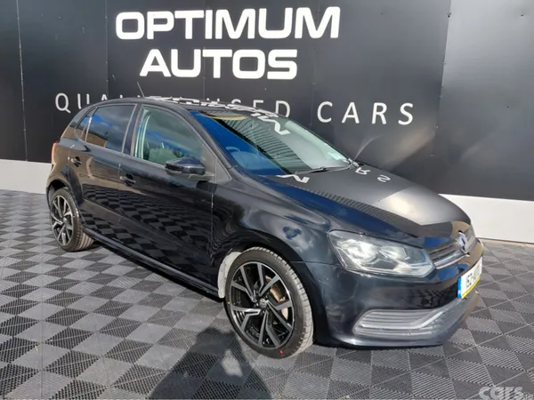 Volkswagen Polo Hatchback, Petrol, 2015, Black