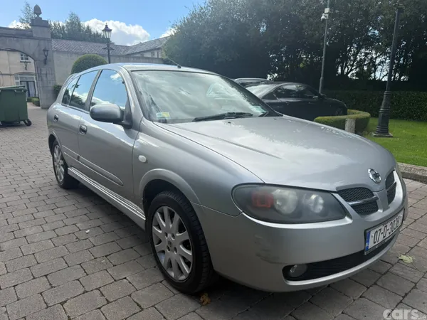 Nissan Almera Hatchback, Petrol, 2007, Silver