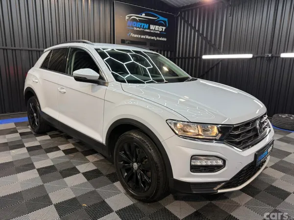 Volkswagen T-Roc SUV, Diesel, 2019, Silver