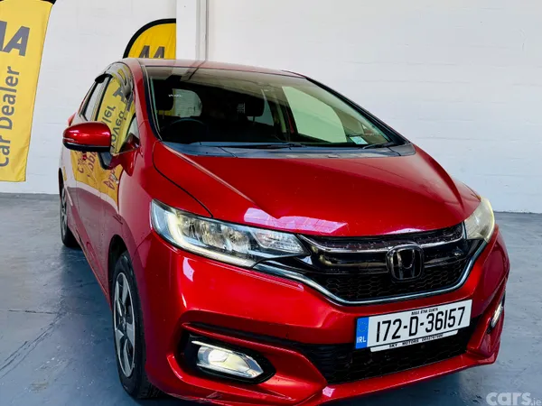 Honda Jazz Hatchback, Petrol Hybrid, 2017, Red