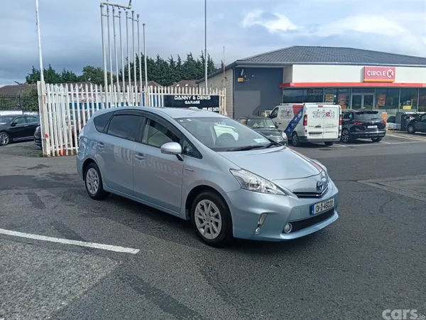 Toyota Prius MPV, Petrol Hybrid, 2013, Blue