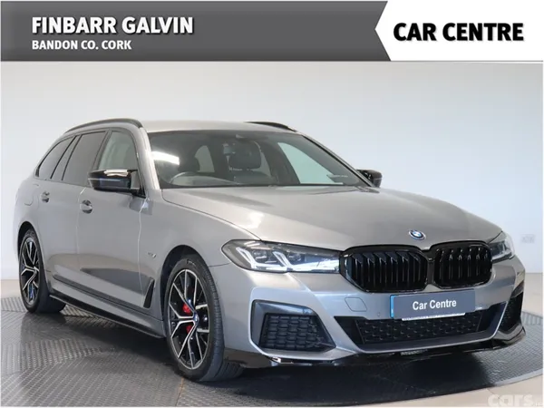 BMW 5-Series Estate, Petrol Plug-in Hybrid, 2023, Grey