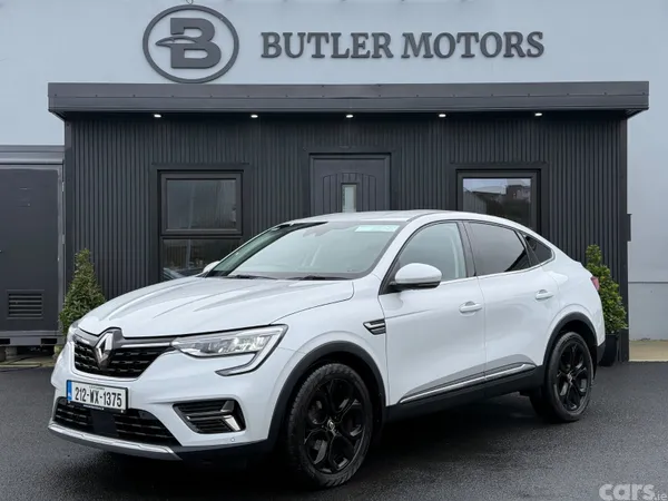 Renault Arkana Hatchback, Petrol, 2021, White