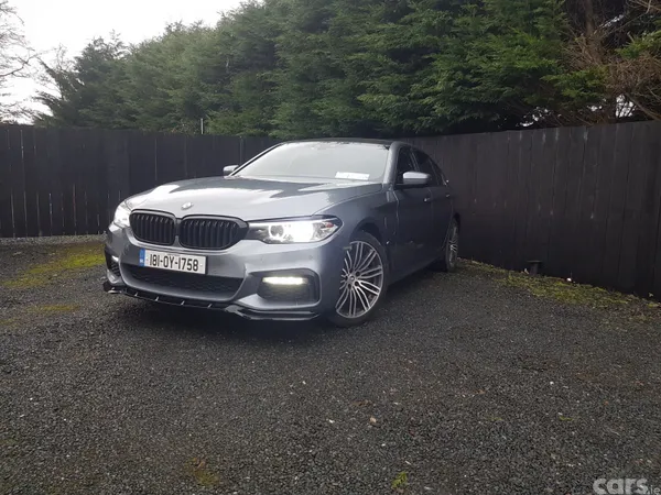 BMW 5-Series Saloon, Petrol Plug-in Hybrid, 2018, Blue