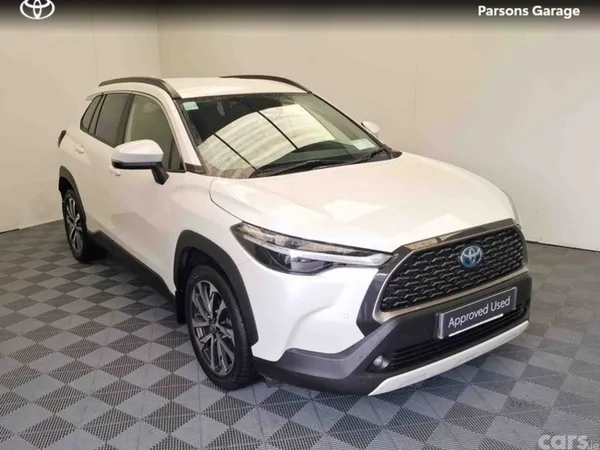 Toyota Corolla Cross SUV, Petrol Hybrid, 2024, White