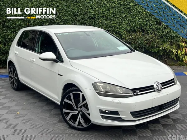 Volkswagen Golf Hatchback, Petrol, 2015, White