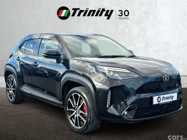 Toyota Yaris Cross Hatchback, Petrol Hybrid, 2023, Black