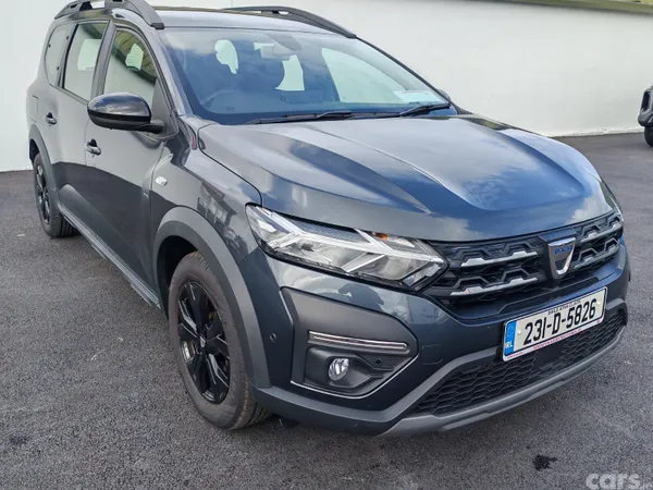 Dacia Jogger Estate/Jeep, Petrol, 2023, Grey