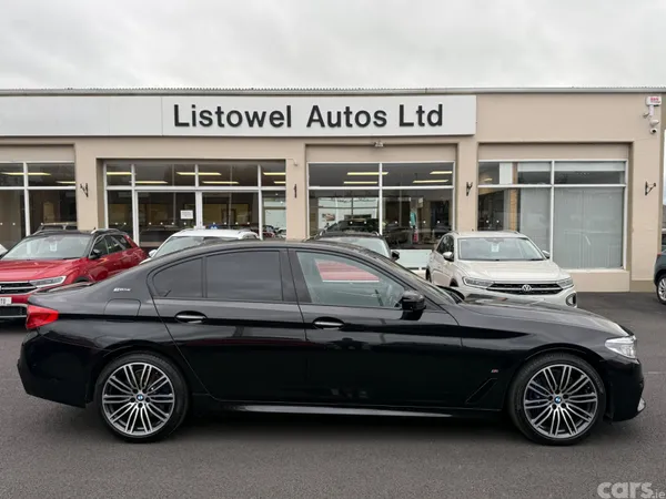 BMW 5-Series Saloon, Petrol Plug-in Hybrid, 2017, Black