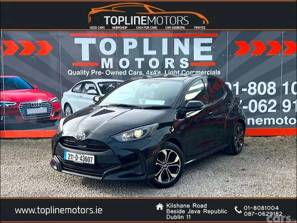 Toyota Yaris Hatchback, Petrol, 2021, Black