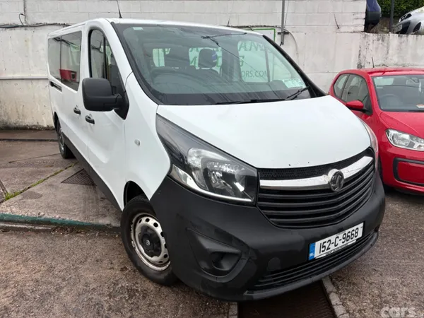 Opel Vivaro Hatchback, Diesel, 2015, White