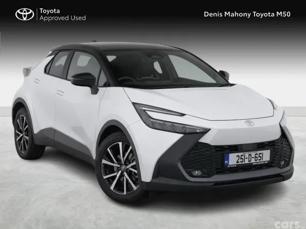 Toyota C-HR SUV, Petrol Hybrid, 2025, White