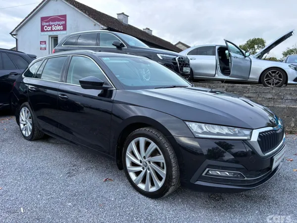 Skoda Octavia Estate, Diesel, 2023, Black