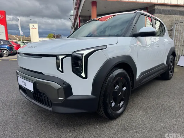 Kia EV2 Hatchback, Electric, 2026, White