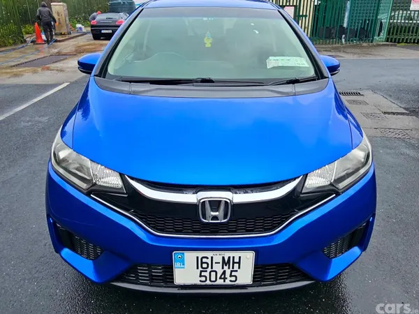Honda Fit Hatchback, Petrol, 2016, Blue