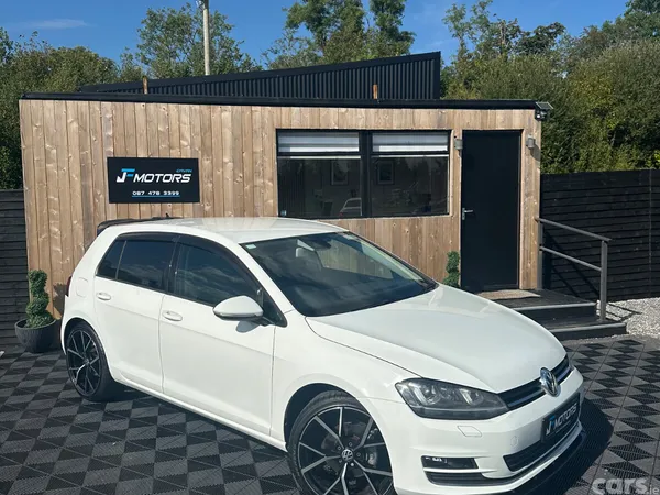 Volkswagen Golf Hatchback, Petrol, 2014, White