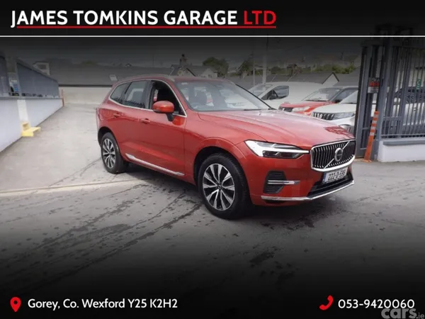 Volvo XC60 Estate, Diesel, 2022, Orange