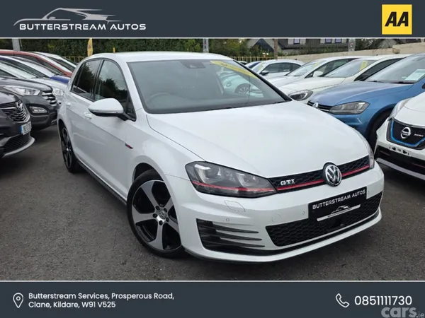 Volkswagen Golf Hatchback, Petrol, 2014, White