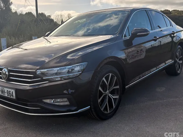 Volkswagen Passat Saloon, Diesel, 2020, Black