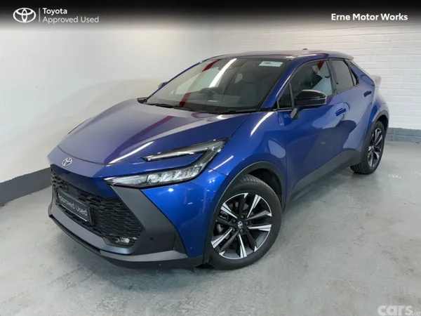Toyota C-HR SUV, Petrol Hybrid, 2026, Blue