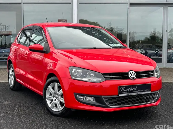 Volkswagen Polo Hatchback, Petrol, 2012, Red