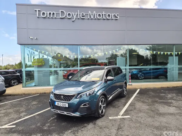 Peugeot 5008 MPV, Diesel, 2018, Blue