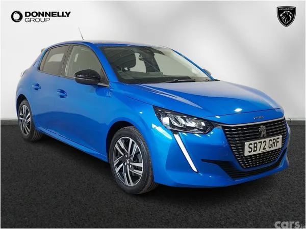 Peugeot 208 Hatchback, Petrol, 2023, Blue