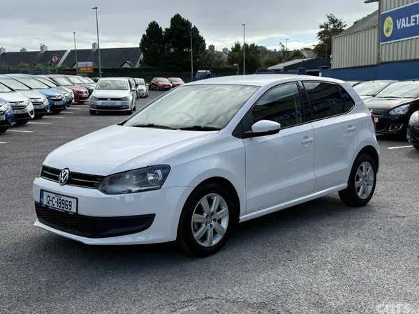 Volkswagen Polo Hatchback, Petrol, 2012, White